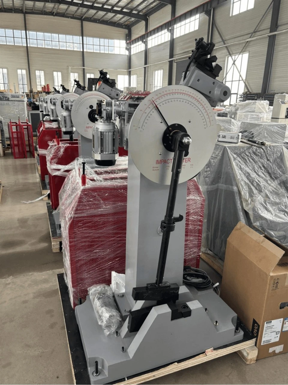 Màquina de prova d’impacte de pèndol Charpy